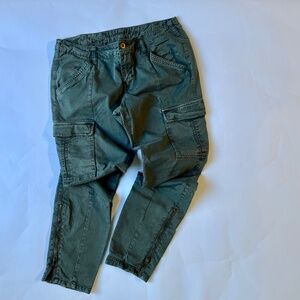 GAP khaki green skinny cargo pant size 8/29
